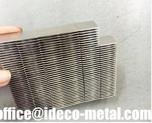 مغناطيس نيوديميوم مربع الصف N42، مغناطيسات دائمة NdFeB للأراضي النادرة المزود