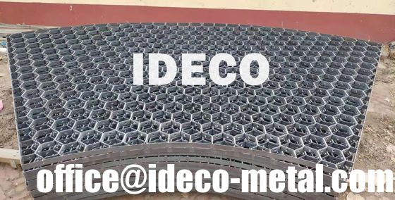 شبكة هيكس مع ثقوب ربط (هيكسستيل، هيكسغريت، شبكة هيكساجونال، هيكسميتال) المزود