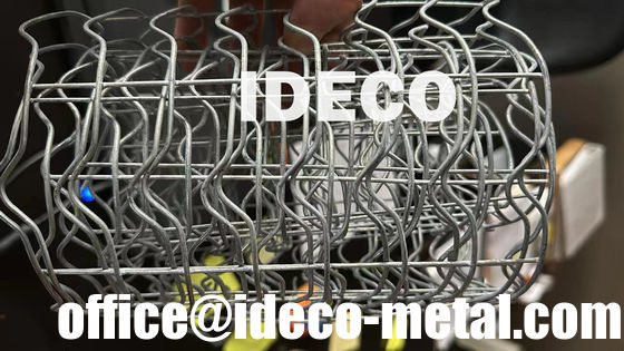 شبكة سلكية مطلية بالزنك لحماية خطوط الأنابيب الصلب المغلف 190.5mm/241.3mm المزود