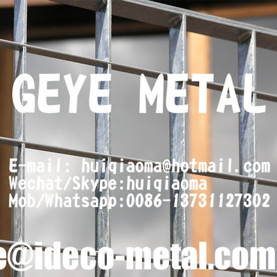 ضغط قفل الحديد شريط شباك السياج، محيط السور الأمني العالي شباك الحراسة للسجن المزود