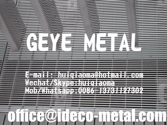 شبكات أرضية وحصائر مدخل من أسلاك الوتد لحماية الكعب، غطاء تصريف من الفولاذ المقاوم للصدأ آمن للكعب، قناة تصريف مياه الأمطار المزود